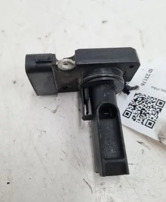 Toyota Corolla E120 E130 Mass air flow meter 2220427010