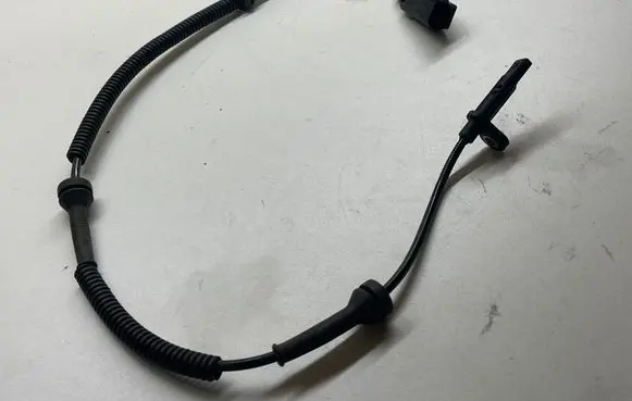 Land Rover Range Rover Velar ABS rear brake sensor HK83-2C190-AA