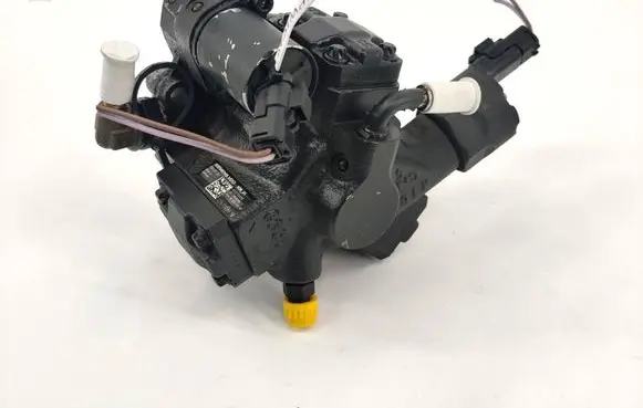 Ford Mondeo MK IV Fuel injection high pressure pump 9683624080 A2C27100268