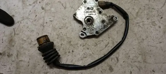 Audi A4 S4 B5 8D Gear selector 0501209896