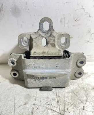 Volkswagen PASSAT B6 Engine mount bracket 3C0199555