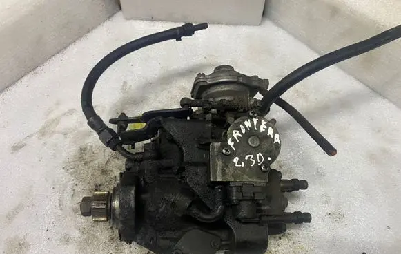 Opel Frontera A Fuel injection high pressure pump 0460404074