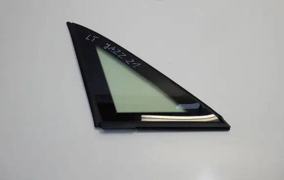 Honda Jazz IV GR Rear side window