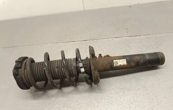 Audi Q3 8U Front shock absorber/damper 5N0413031AE