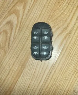 Ford Focus Electric window control switch 03162252