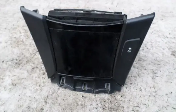 Hyundai i40 Glove box central console 