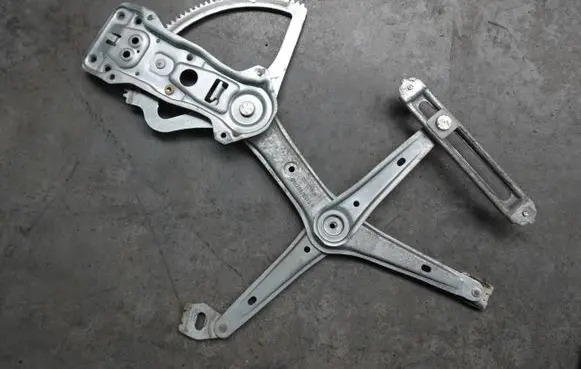 Mercedes-Benz C W202 Front door window regulator with motor 0130821709 W202R170R