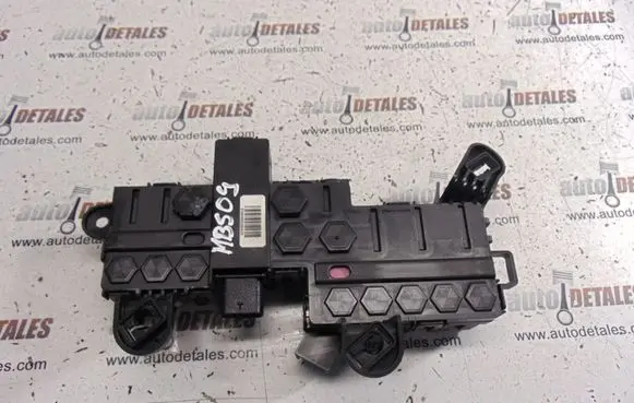 Mercedes-Benz S W221 Fuse module A2215404250