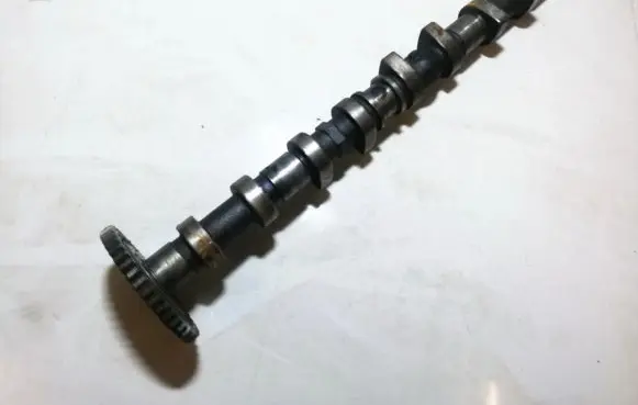Mercedes-Benz E W210 Camshaft 6110510101
