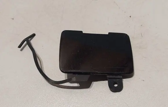 Volvo V70 Front tow hook cap/cover 9190320