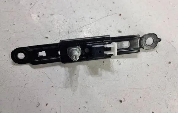 Toyota C-HR I Seat belt adjustment rail F553001 F515003