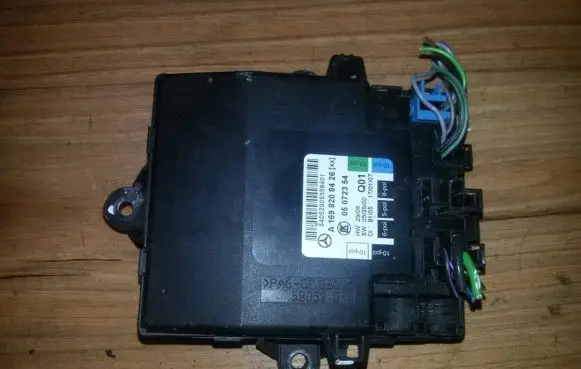 Mercedes-Benz A W169 Other control units/modules a1698208426 05072354
