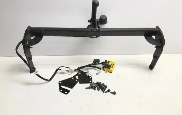 Toyota bZ4X Tow bar set PW96042020 10073278000