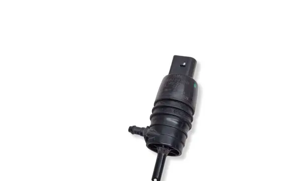 BMW X1 E84 Windscreen/windshield washer pump 7310147 67127310147