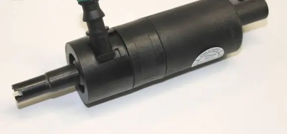 Mercedes-Benz GLA W156 Windscreen/windshield washer pump A2048690021