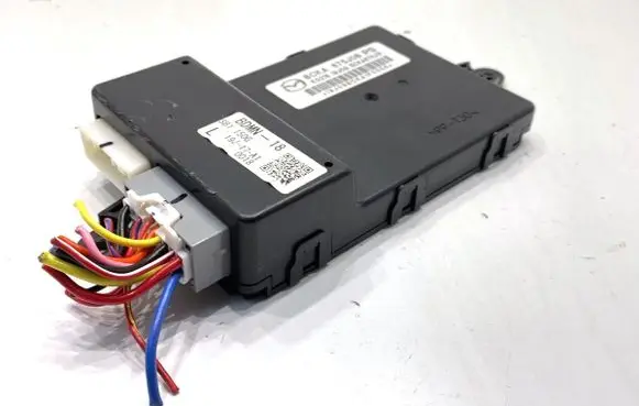 Mazda 3 Other control units/modules BCKA675J0B
