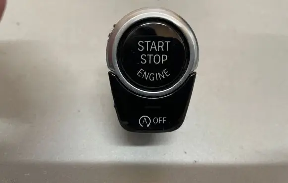 BMW 5 G30 G31 G38 Engine start stop button switch 140426 683508701