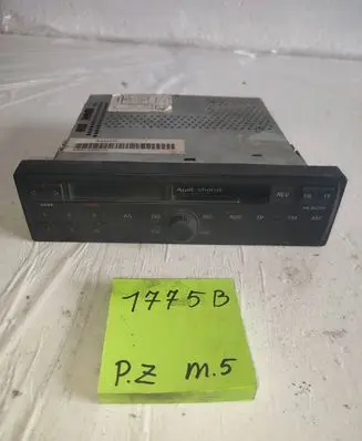 Citroen Berlingo Radio/CD/DVD/GPS head unit AUZ1Z2X6701777