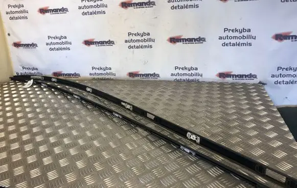 Mercedes-Benz ML W166 Roof bar rail A1666903280