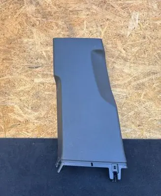 Audi e-tron (B) pillar trim (bottom) 4KE867239 2666 8FK9867239