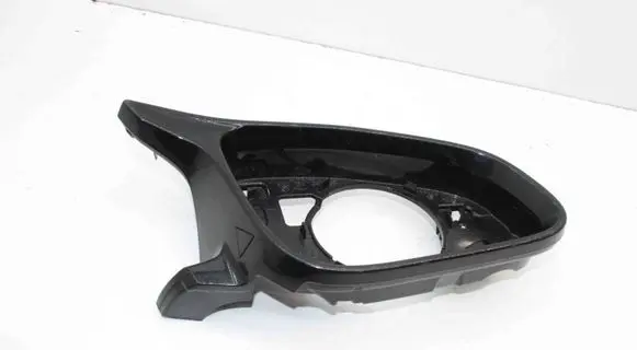 BMW M4 F82 F83 Plastic wing mirror trim cover 8059496
