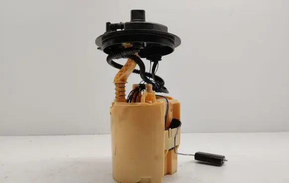 Mercedes-Benz Vito Viano W447 In-tank fuel pump A4474700594 0080780861