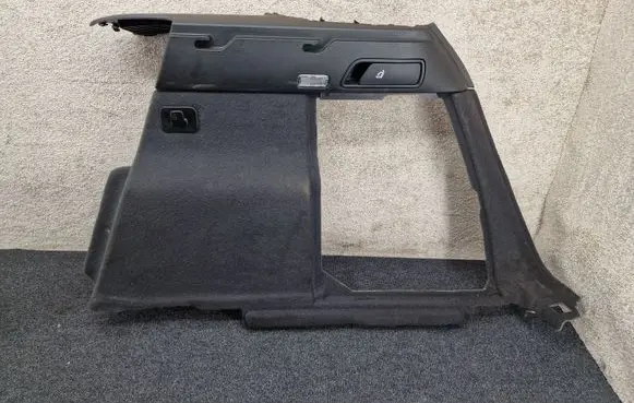 Audi Q5 SQ5 Trunk/boot lower side trim panel 8R0863880