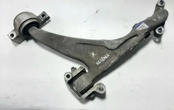 Volvo XC60 Front lower control arm/wishbone 