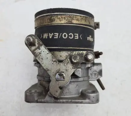 Mercedes-Benz E W124 Throttle valve 0011409053