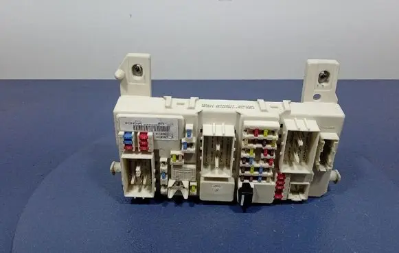Ford Focus C-MAX Fuse box set 7M5T-14A073-BD