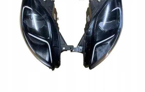 Ford Puma Headlights/headlamps set 