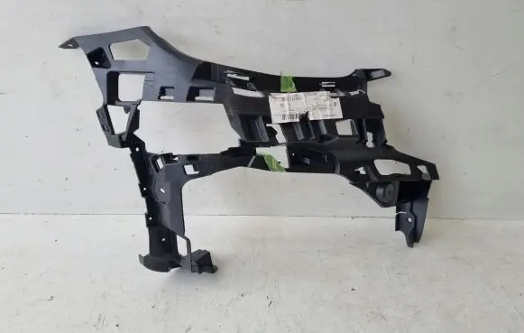 Mercedes-Benz E W213 Front bumper mounting bracket 2138857204
