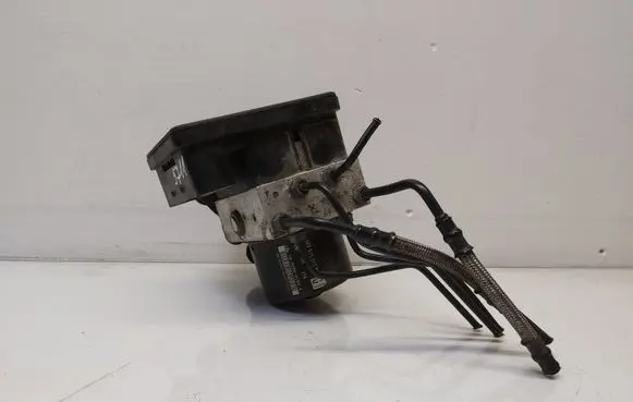 Volkswagen Touran I ABS Pump 1K0907379Q 1K0614517M