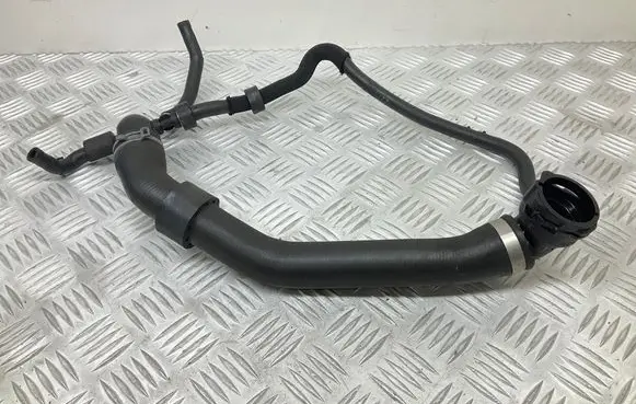 Audi A3 S3 8V Engine coolant pipe/hose 5Q0122101BQ 5Q0122291 5Q0121619A