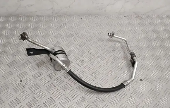 Nissan Leaf II (ZE1) Air conditioning (A/C) pipe/hose 924905SH0B