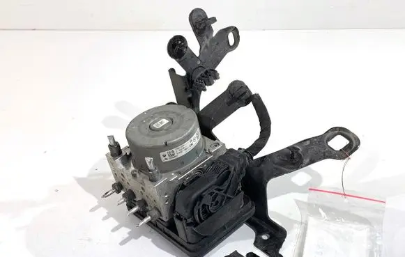 Renault Espace V (RFC) ABS Pump 476607355R