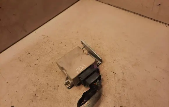 Toyota Corolla Verso E121 Window wiper relay 150696