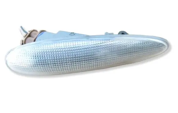 Ford Fiesta Front fender indicator light 46804721