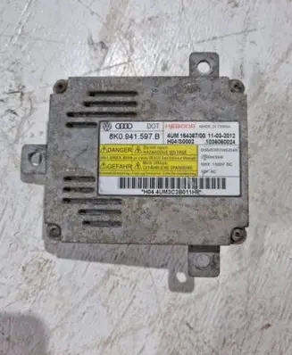 Volkswagen PASSAT B7 Headlight ballast module Xenon 8k0941597b