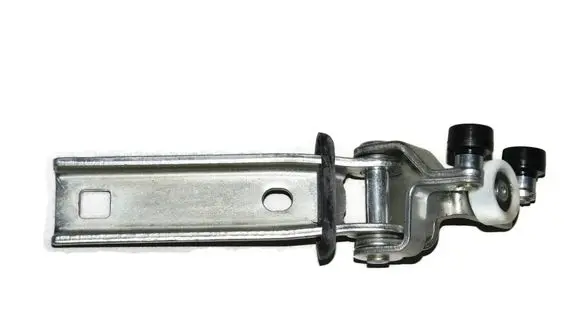Iveco Daily 45 - 49.10 Sliding door middle roller runner 500329765