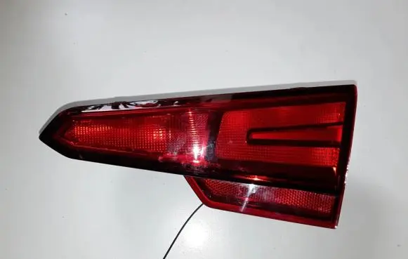 Audi A4 S4 B9 Tailgate rear/tail lights 8W5945076A