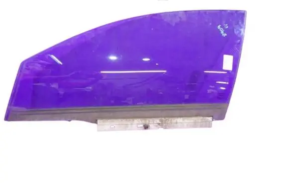 Opel Vectra C Front door window glass four-door 