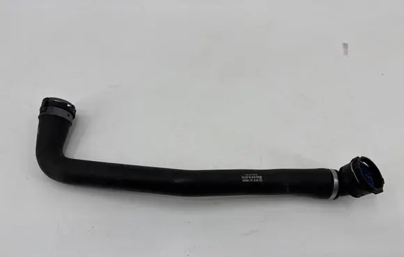 Mercedes-Benz Sprinter W907 W910 Engine coolant pipe/hose A9075016500