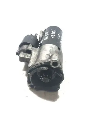 Volkswagen PASSAT B5.5 Starter motor 0001124020