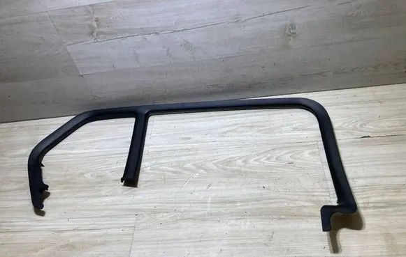 BMW X2 F39 Rear door window/glass frame 7420865