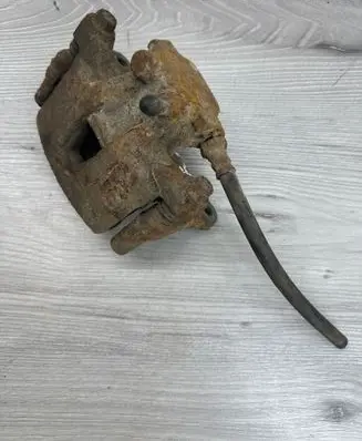 Mitsubishi Grandis Rear brake caliper