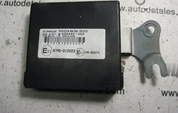Toyota Corolla Verso AR10 Immobilizer control unit/module 897800F010