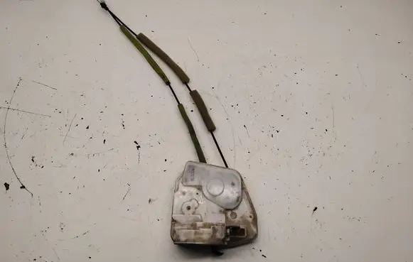 Mazda 6 Rear door lock F96G01R1