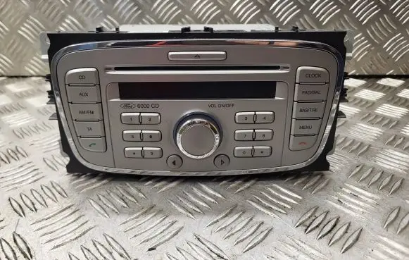 Ford Focus Radio/CD/DVD/GPS head unit 8M5T18C815AB