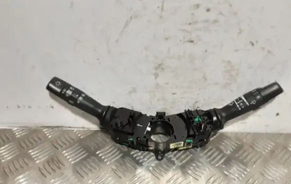 KIA Sorento Indicator stalk 202008910